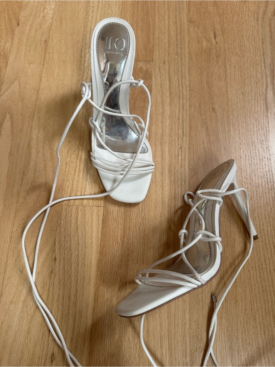 Jennifer Lopez Shoes - Jennifer Lopez White Strappy Lace-Up Heeled Sandals